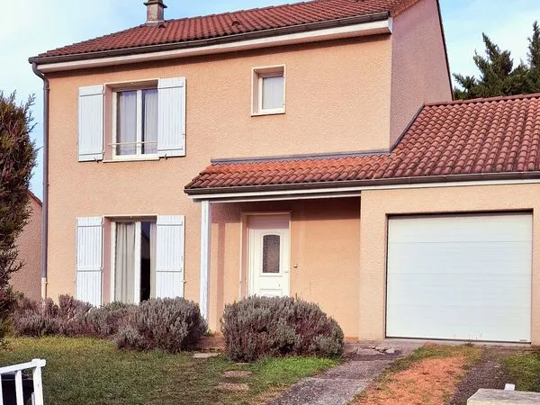 Maison d'environ 100m² avec jardin à Cournon 