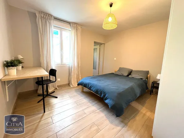 Maison 1 pièce 90 m² 