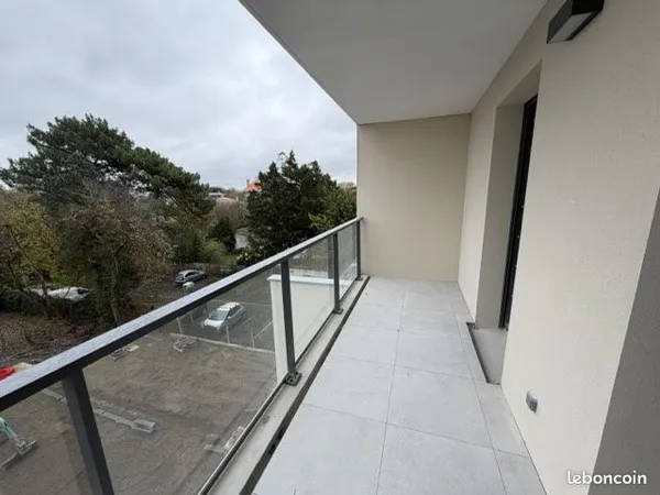 Appartement 3 pièces 69 m² 