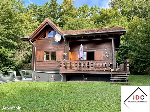 Chalet 5 pièces 80 m² 
