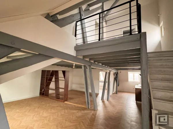 Appartement 5 pièces 100 m² 