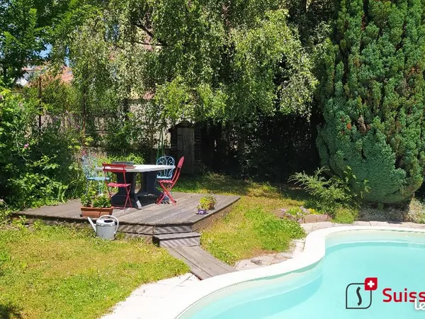 Maison 8 pièces 151 m² 