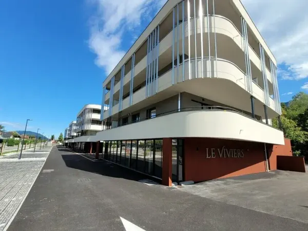LOCAL COMMERCIAL A LOUER 