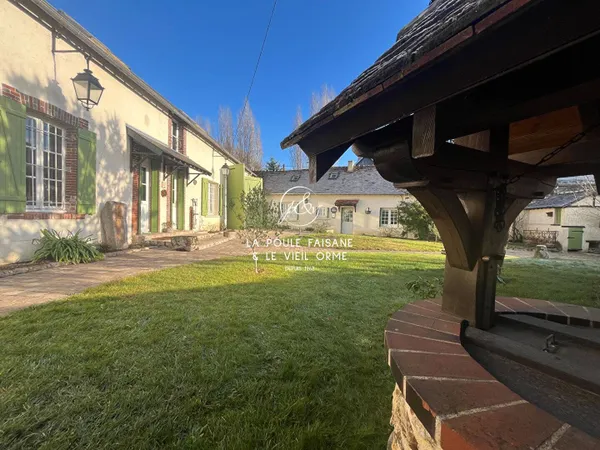 Maison 10 pièces 275 m² 