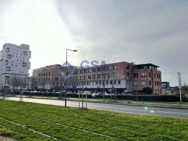 Location Commerce Evry Courcouronnes 91080 