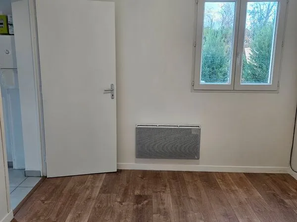Location F1 - 24 m² - Les Mureaux 