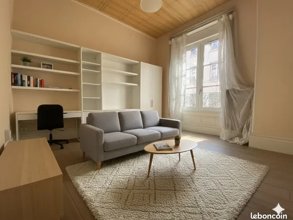 Studio Université/Rue Chalopin 