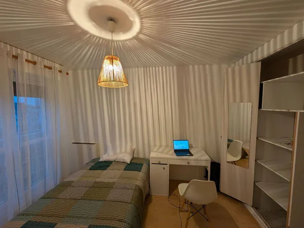 Appartement 6 pièces 13 m² 