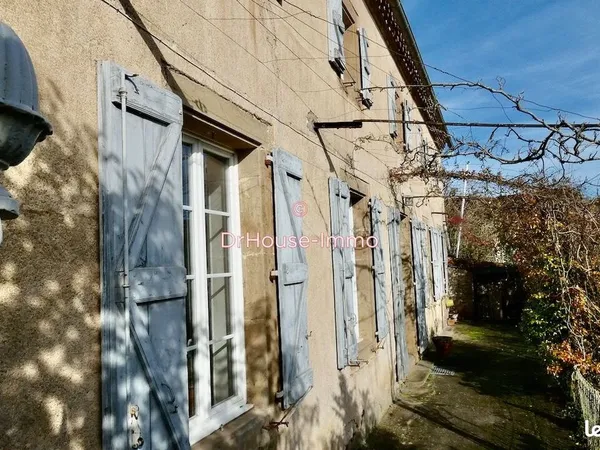 Propriété 7 pièces 140 m² 