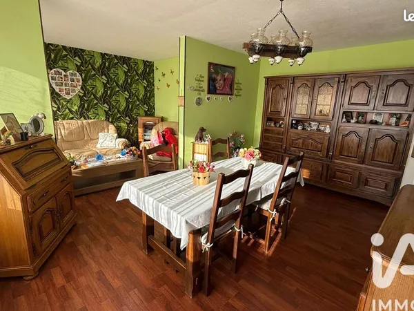 Appartement 4 pièces 79 m² 