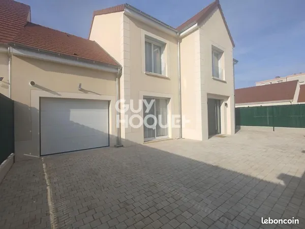 Maison 8 pièces 169 m² 