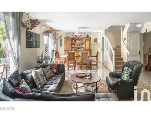 Maison 7 pièces 184 m² 