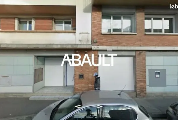 Local commercial 281 m² 