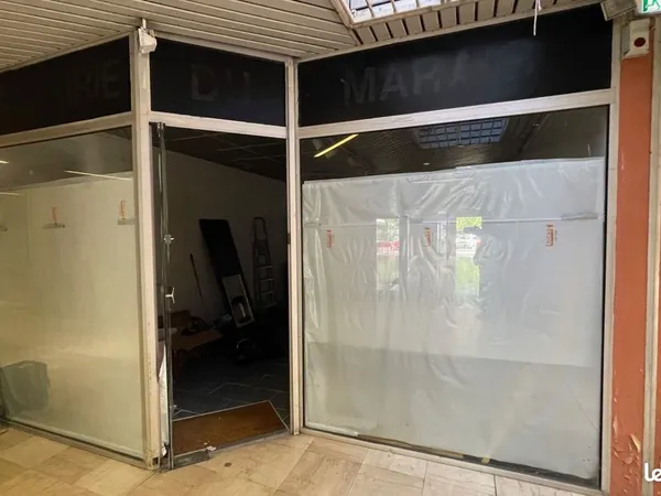 Local commercial 21 m² Mayenne 