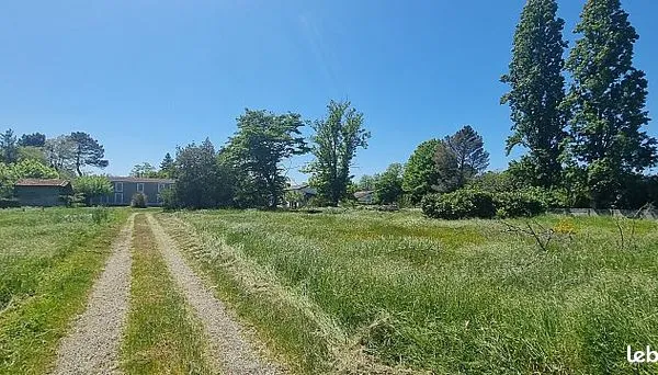 Terrain 659 m² 