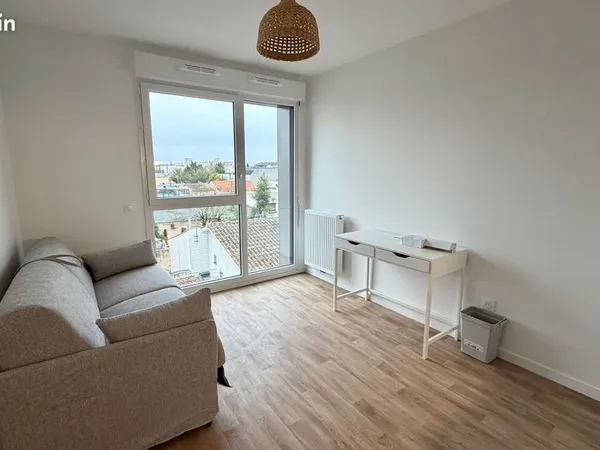 Studio 1 pièce 21 m² 