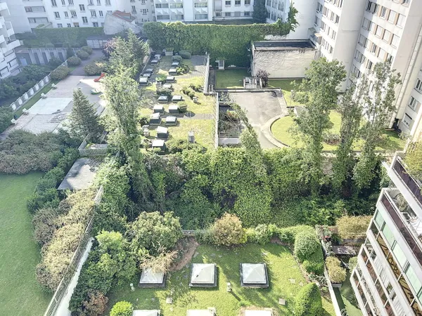 Vends appartement ensoleillé et calme 
