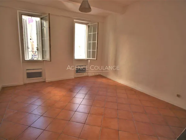 Appartement 1 pièce 25 m² 