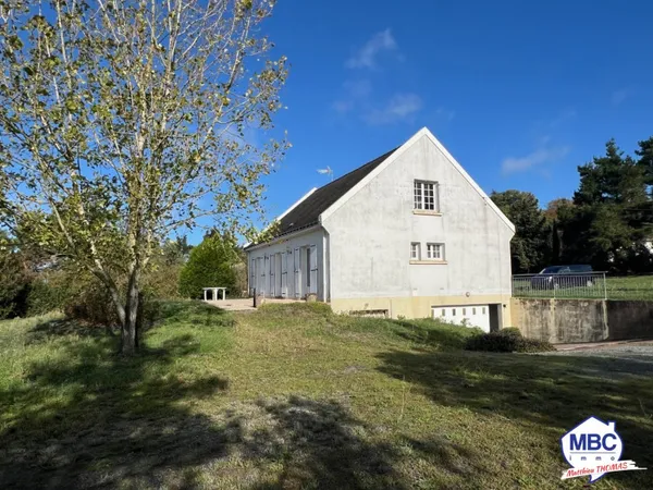 Maison 5 pièces 255 m² 