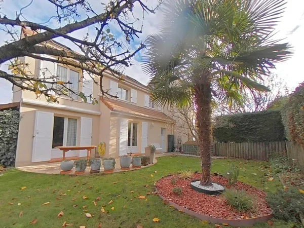 Maison 7 pièces 170 m² 