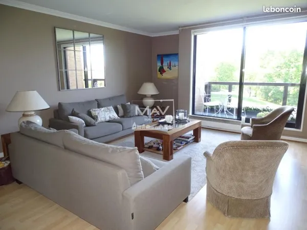 Appartement 3 pièces 100 m² 