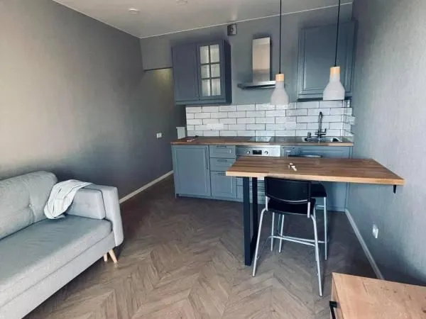 Studio 1 pièce 17 m² 