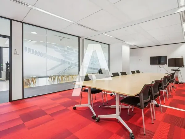 A LOUER : Surfaces de bureaux / proximité MIN de Rungis 