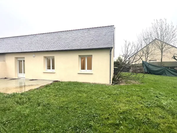 A VENDRE MAISON DE PLAIN-PIED VILLEMOISAN VAL D'ERDRE-AUXENC 