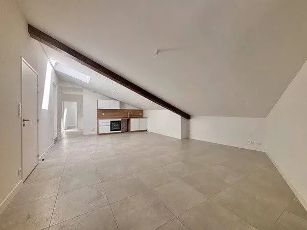 Appartement 3 pièces 65 m² 