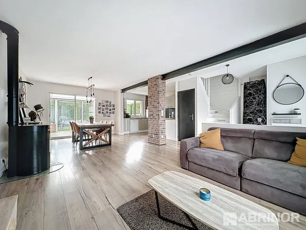 Maison 6 pièces 113 m² 