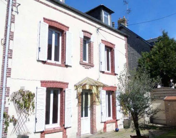 Maison 5 pièces 74 m² 