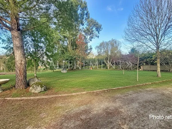 Terrain 1000 m² 