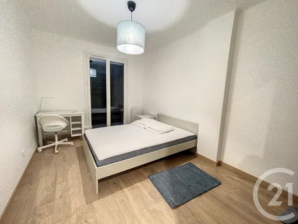 Appartement 4 pièces 70 m² 