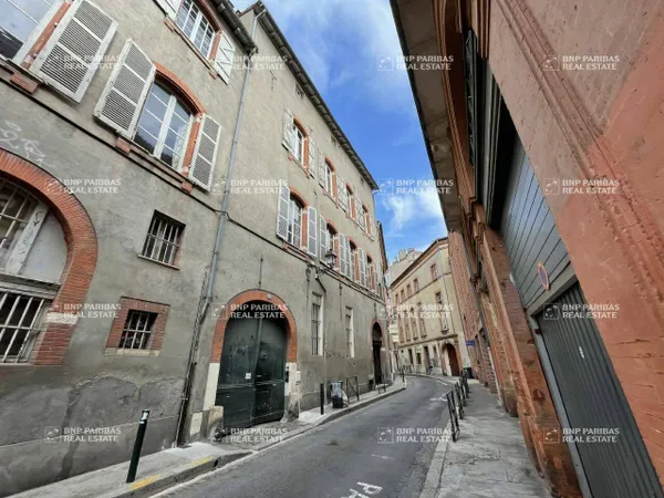 Bureaux 76 m² 