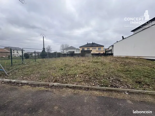 Terrain 371 m² Fameck 