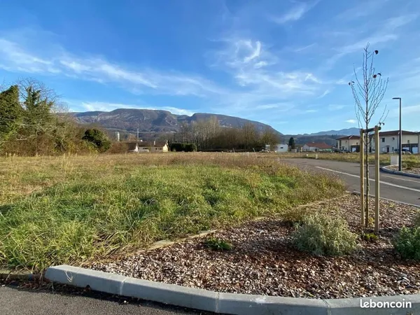 Terrain 594 m² Saint Romans 
