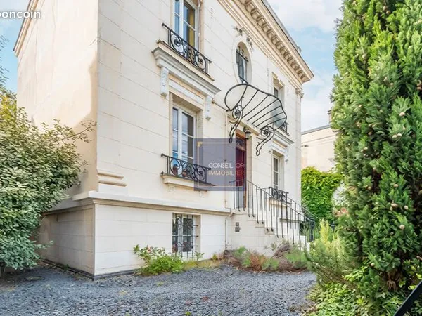 Maison 6 pièces 154 m² 