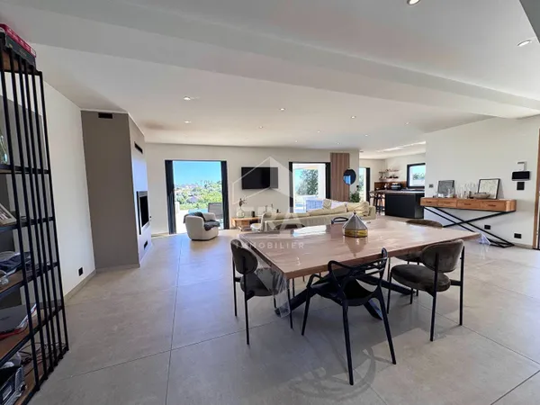 Maison 5 pièces 178 m² 