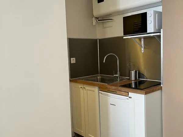 Studio 17m² totalement rénové - Orléans centre 