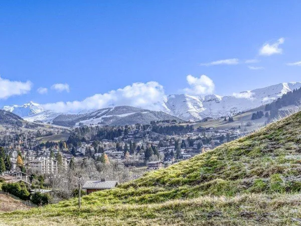 Terrain 573 m² 