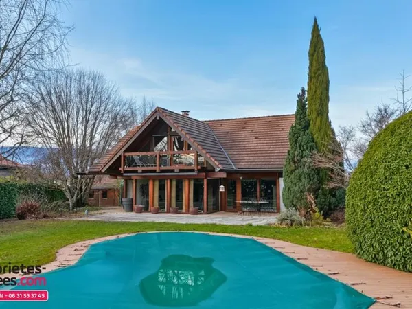 Maison d'architecte 163m2 - piscine - Viry 74580 