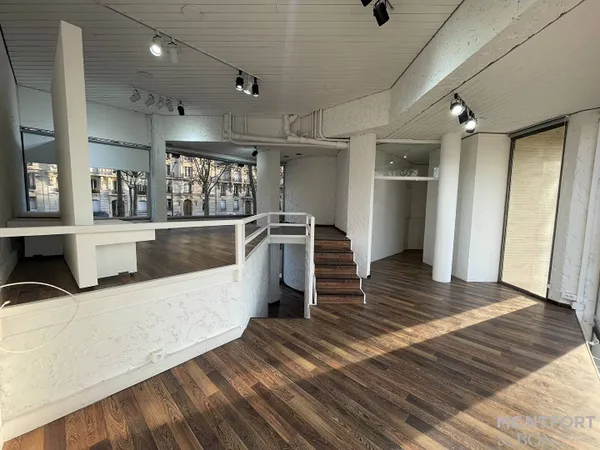 Local commercial 103 m² 