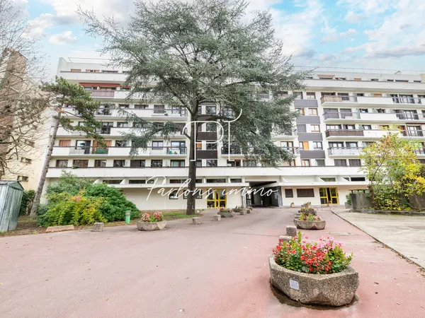 À vendre 3 pièces 60 m2 Saint-Maur-des-Fossés (RER A Sai 