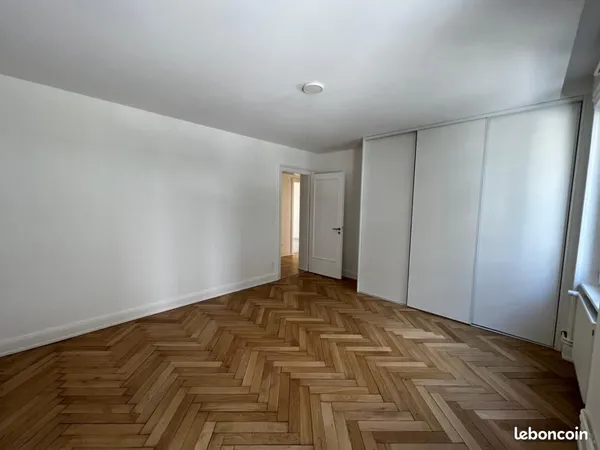 Appartement 3 pièces 85 m² 