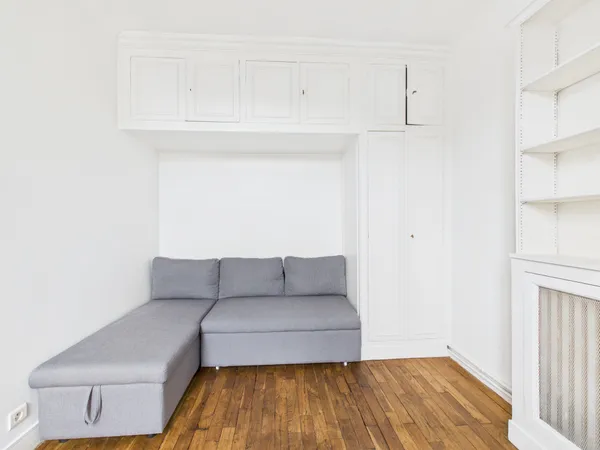 LOCATION STUDIO VIDE 