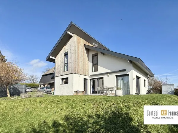 Maison de luxe 5 pièces 132 m² 