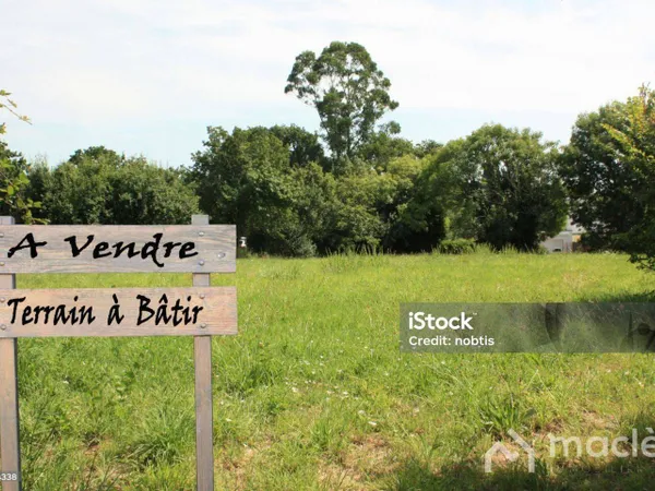 Terrain constructible 550 m² 