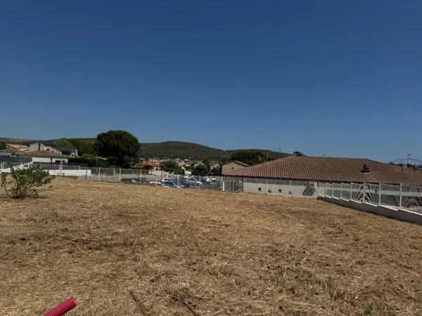 Terrain 489 m² 