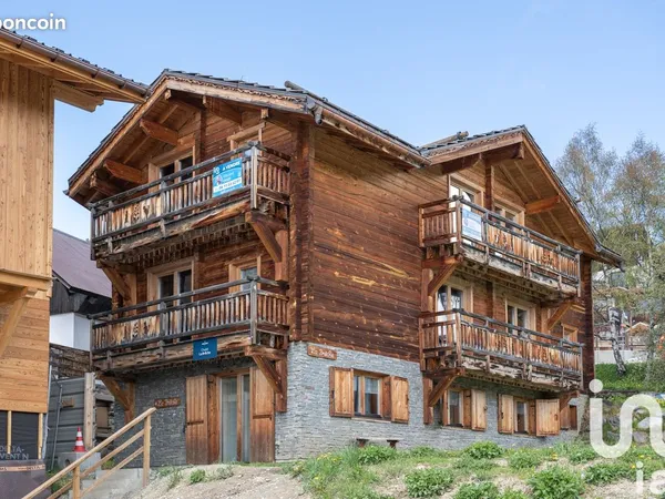 Chalet 10 pièces 288 m² 