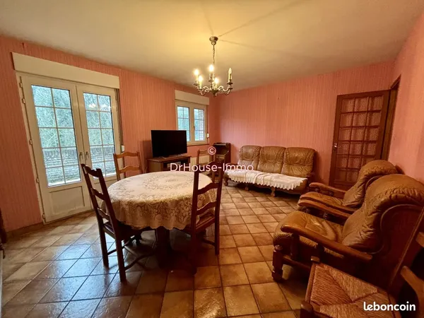 Maison 8 pièces 99 m² 